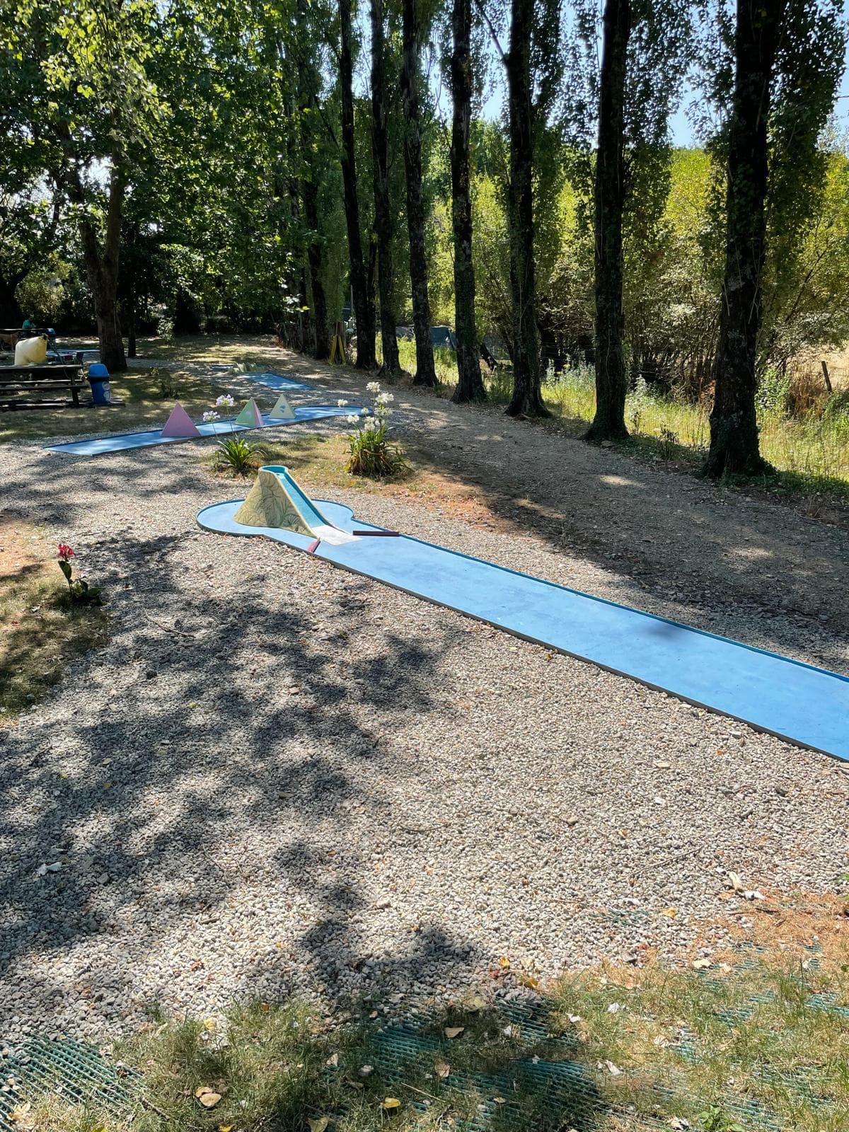 Activité mini-golf en famille dans le Morbihan