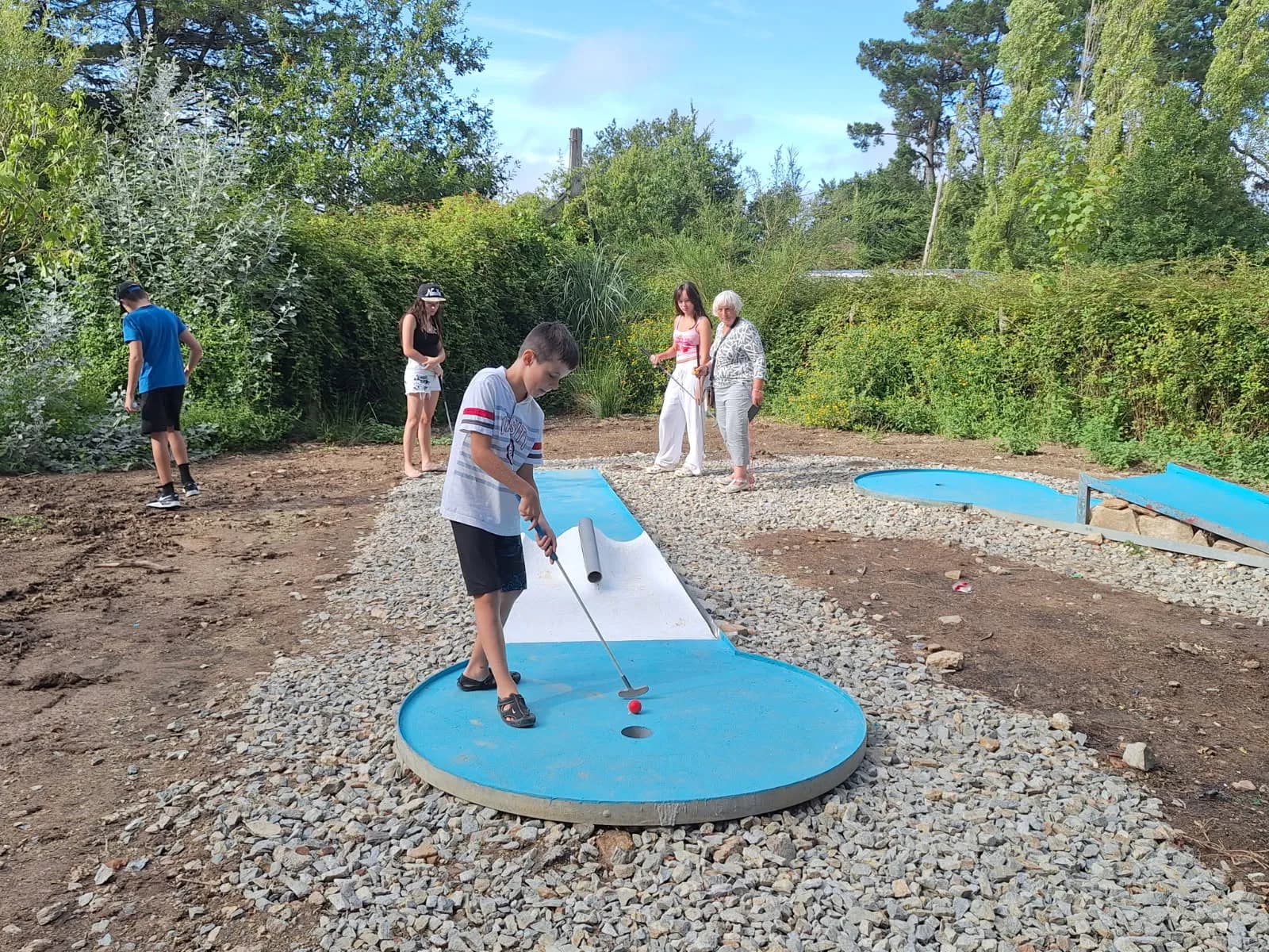 Mini-golf Saint Armel - loisir pour tous les âges