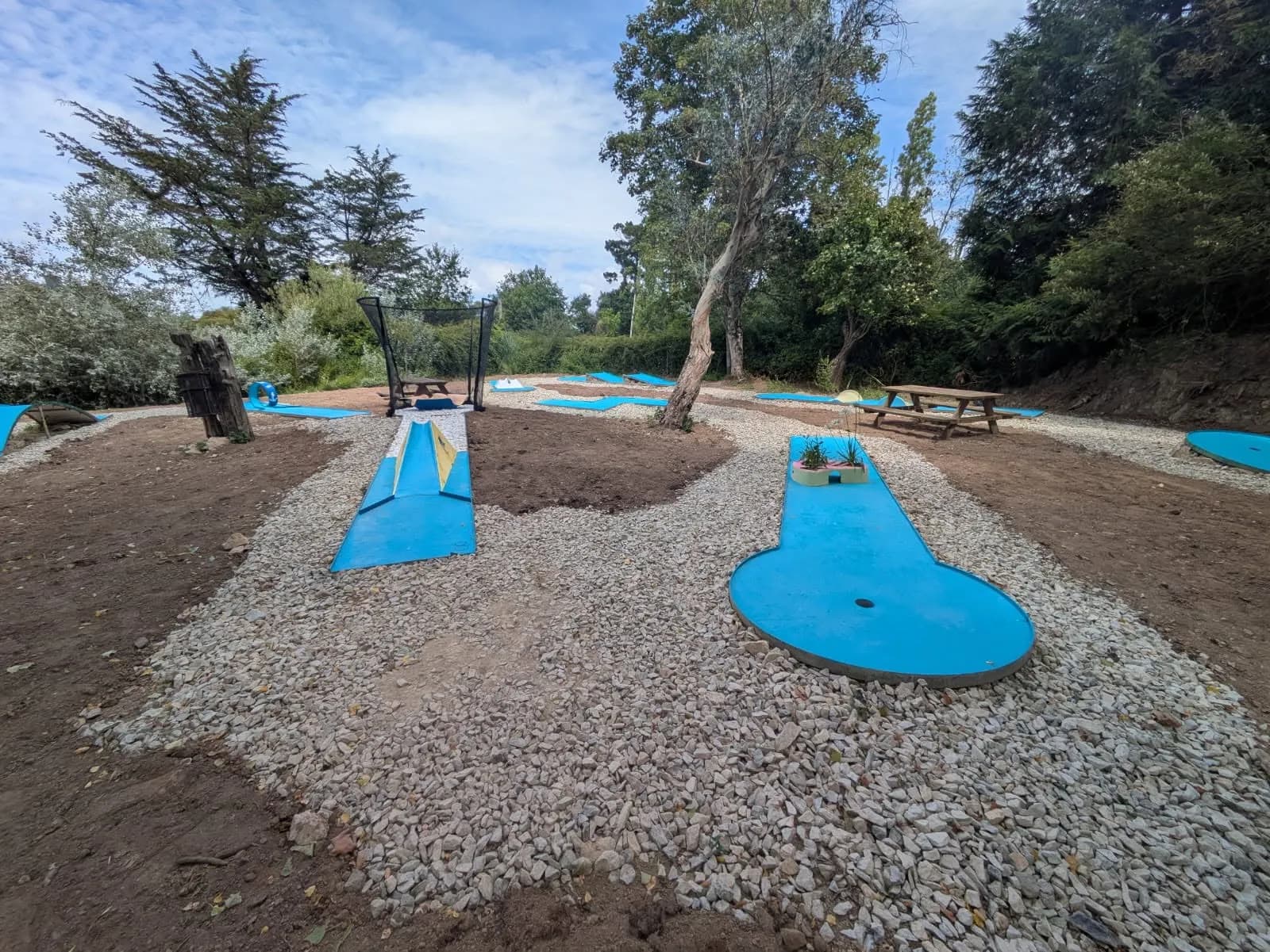 Activité mini-golf en famille dans le Morbihan